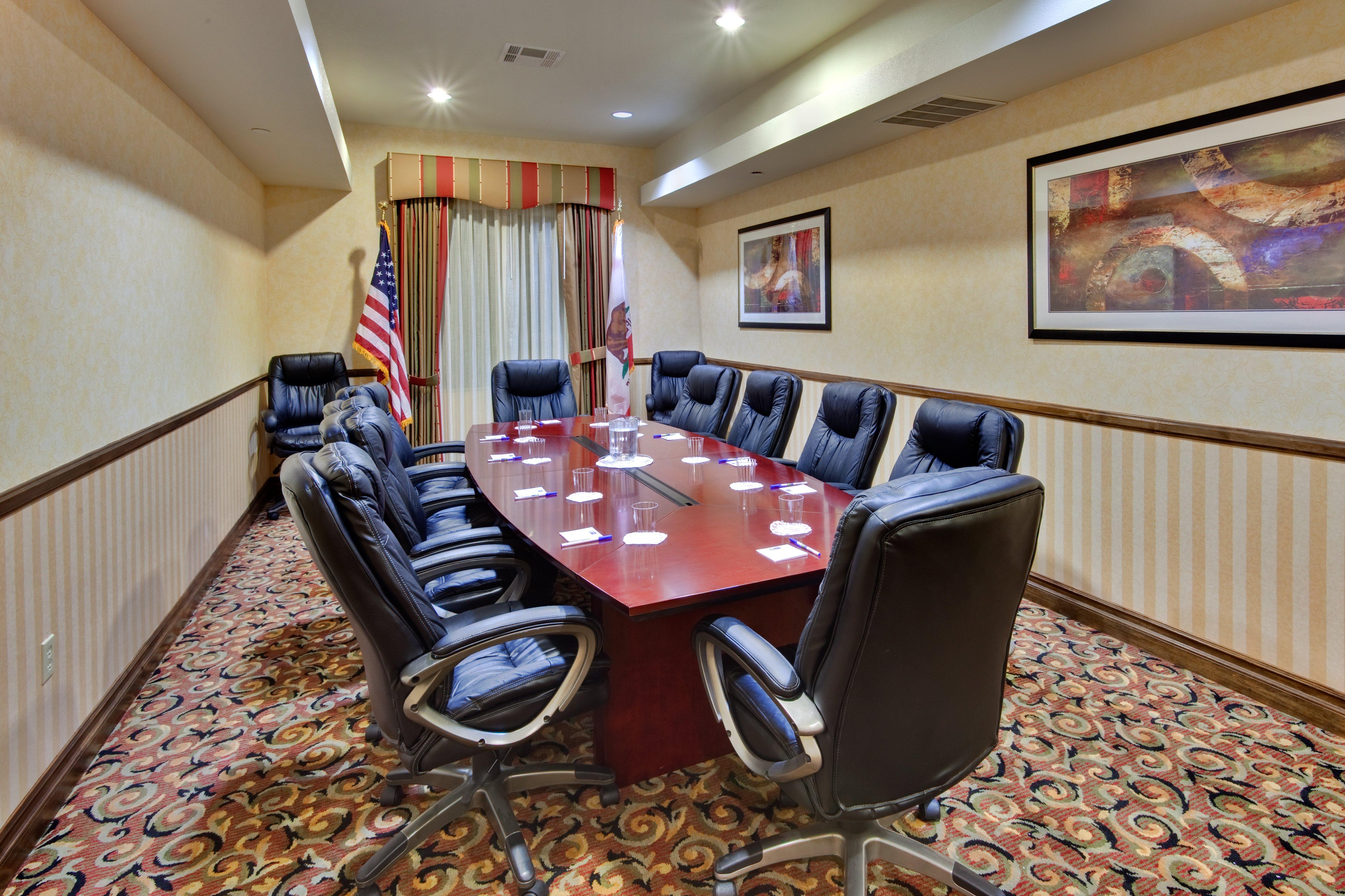 Holiday Inn Express & Suites Beaumont - Oak Valley By Ihg Exterior foto
