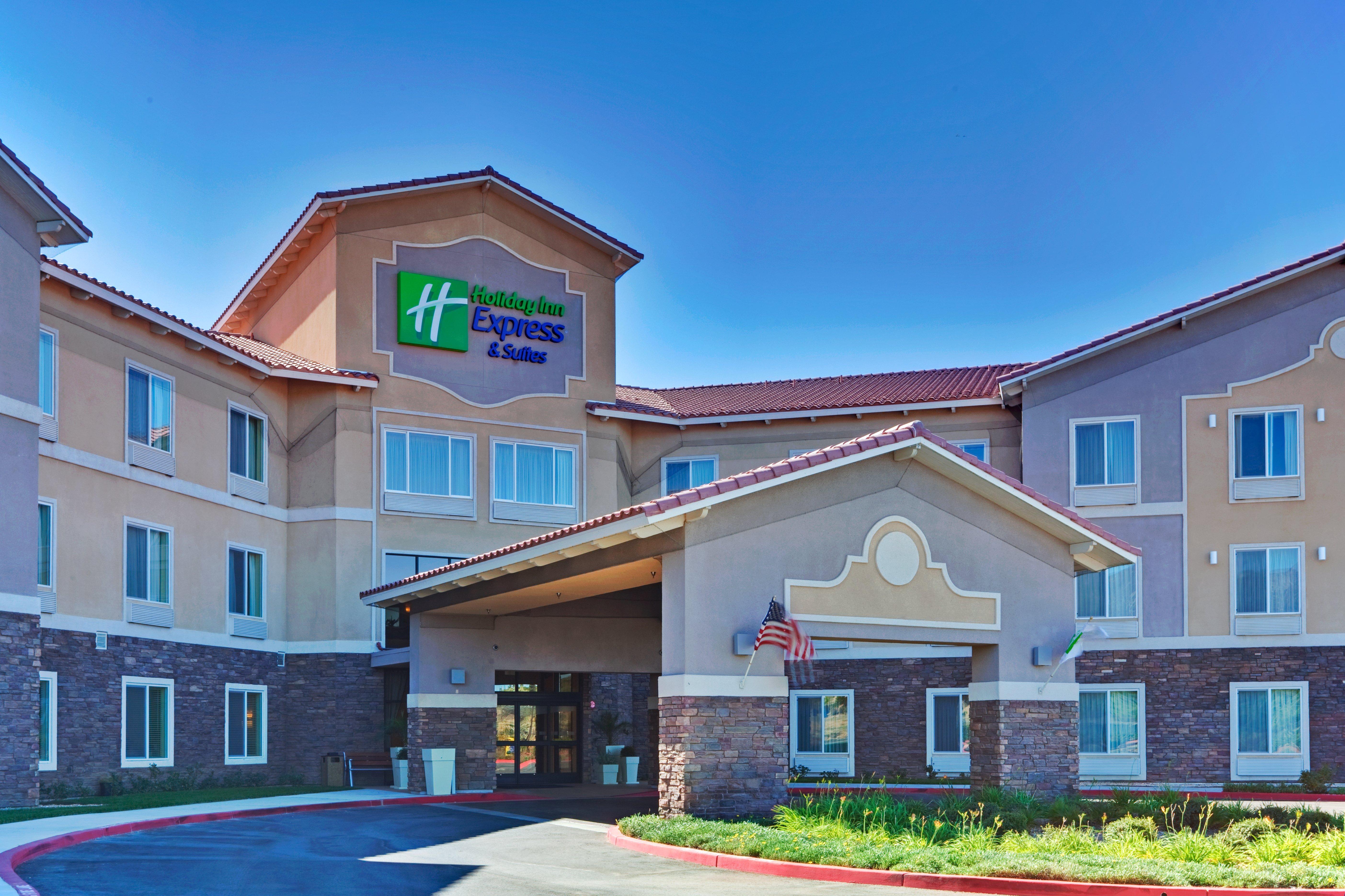 Holiday Inn Express & Suites Beaumont - Oak Valley By Ihg Exterior foto