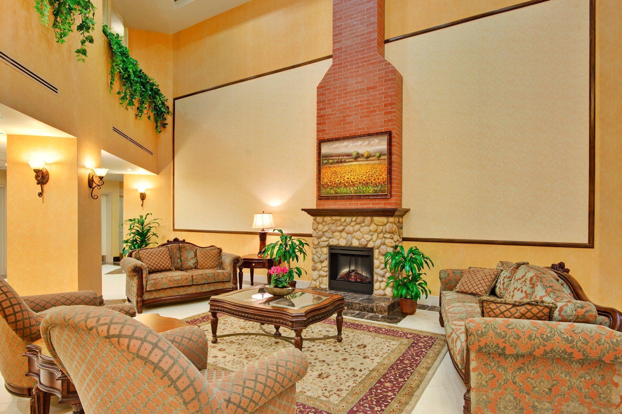 Holiday Inn Express & Suites Beaumont - Oak Valley By Ihg Exterior foto