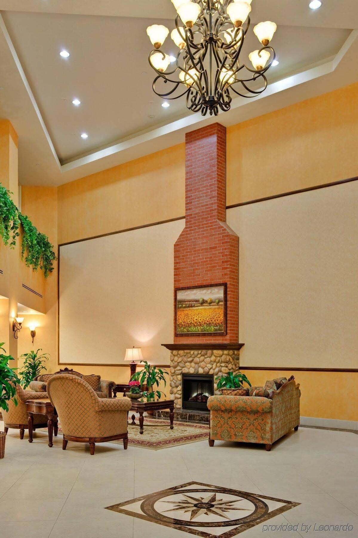 Holiday Inn Express & Suites Beaumont - Oak Valley By Ihg Exterior foto